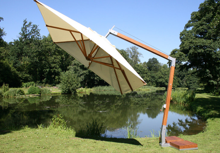 Sidewind 118'' W Cantilever Umbrella, Terracotta