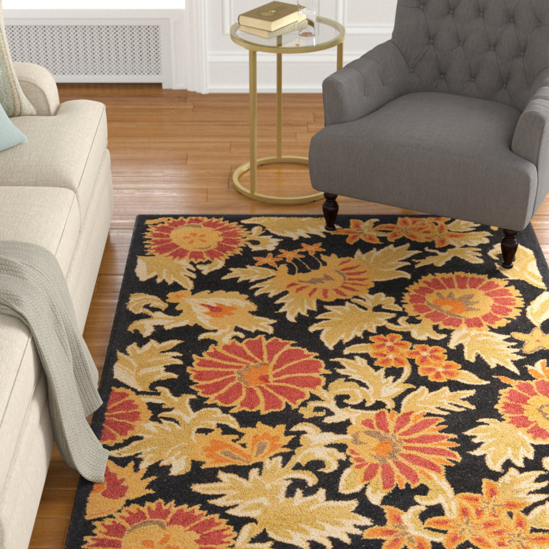Emrick Blossom Hand Hooked Wool/Cotton/Latex Floral Rug in Black, Rectangle 8' x 10'