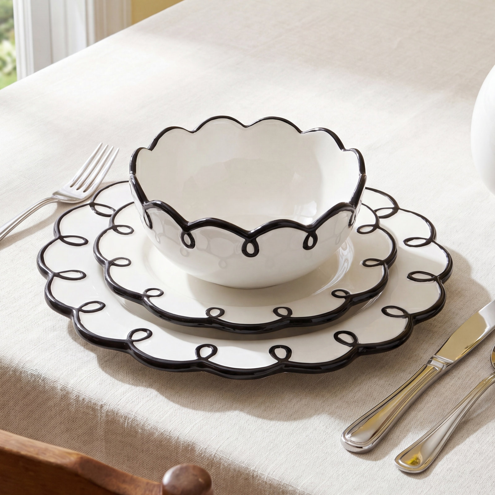 Splash of Cheers Round 12 Porcelain Dinnerware Set, Black