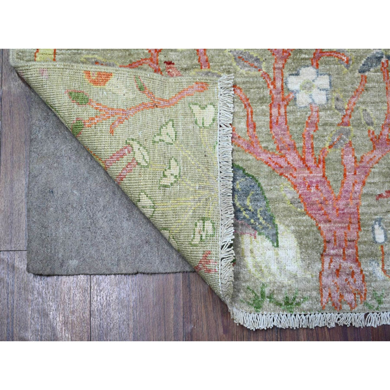 Tapis vert nouvel âge 3 pi 4 po x 4 pi 10 po Wendylee