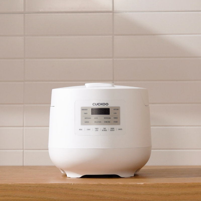 CUCKOO Micom Rice Cooker 6 Cup Uncooked / 12 Cup Cooked, Korean Fuzzy Logic Rice Cooker with Steam Tray, Versatile Food Steamer & Warmer with Non-Stick Inner Pot, Rice Maker, White (CR-0641F)