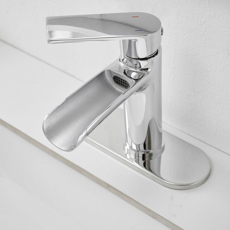 Single-handle Bathroom Faucet with Drain Assembly, Chrome