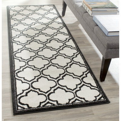 Ammundsen Geometric Ivory/Anthracite Area Rug