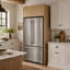 Armoire de réfrigérateur avec portes, garde-manger haut pour réfrigérateurs standards