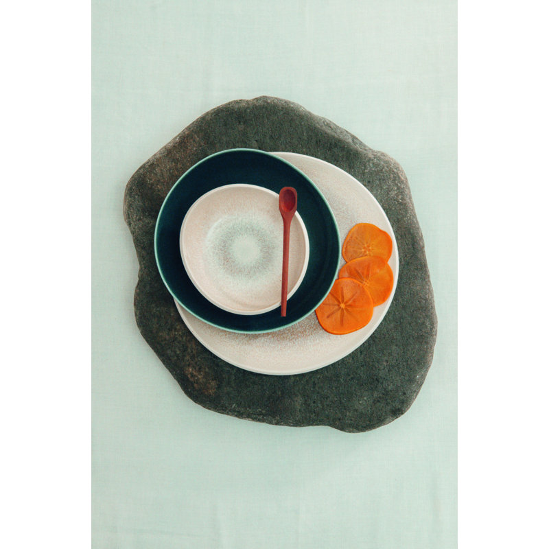 Junto Handmade Stoneware Dinner Plate