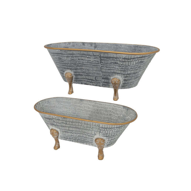 Set of 2 Decorative Distressed Metal Bathtub Planters – Rustic Clawfoot Tubs for Garden and Home Decor