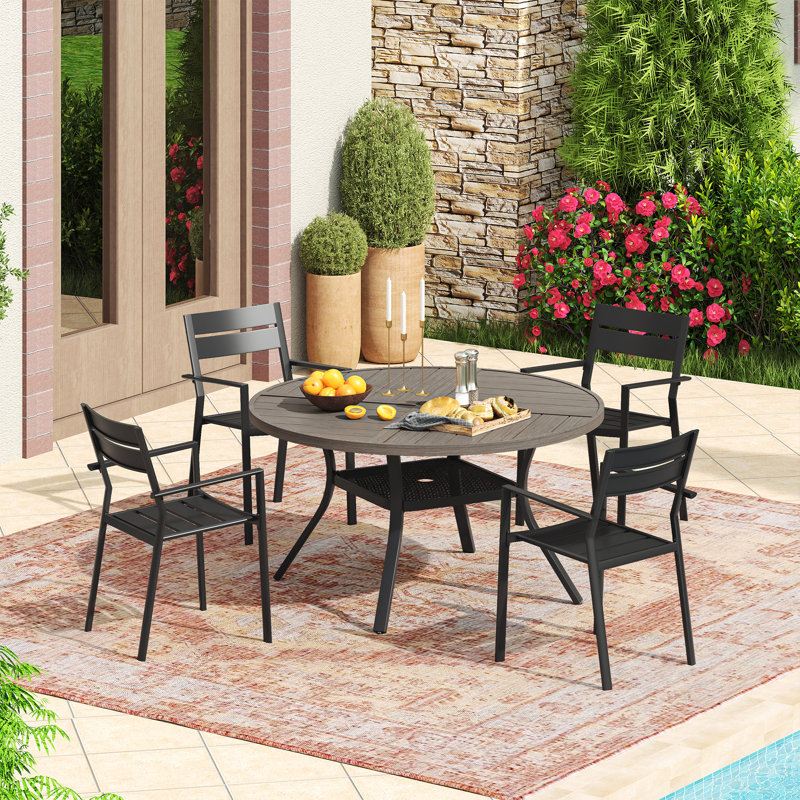 Ensemble repas pour 4 personnes avec table de salle à manger et 4 chaises empilables en métal, Bois brossé gris / noir