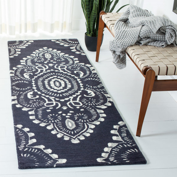 Bungalow Rose Kouerga bHand Tufted Wool Geometric Rug & Reviews | Wayfair