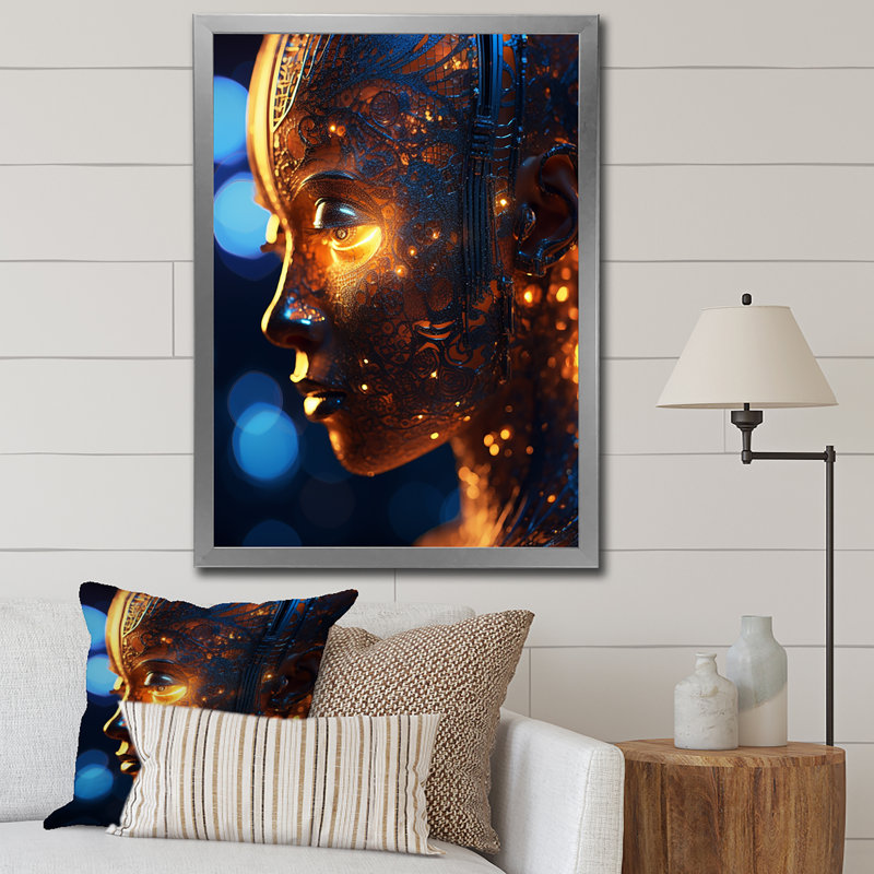 Sci-Fi, portrait d'une femme iridiscente futuriste I, Cadre simple argenté, H 44 po x l 34 po x P 1,5 po