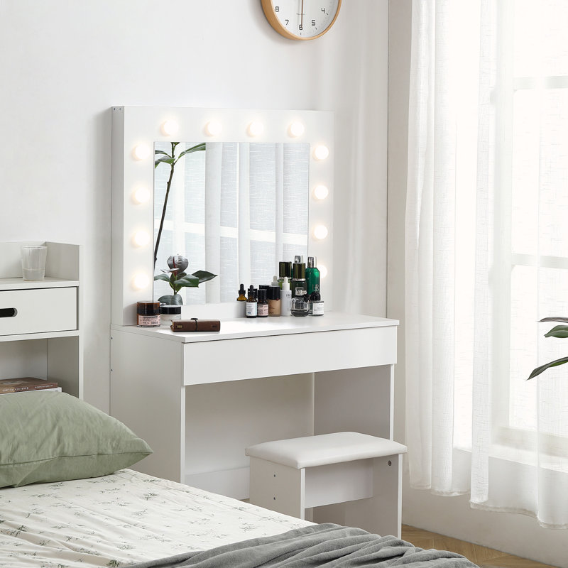 Faaiz Vanity