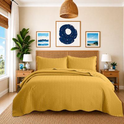 California King Embossed Microfiber Coverlet Set – Lightweight & Oversized for Summer Comfort