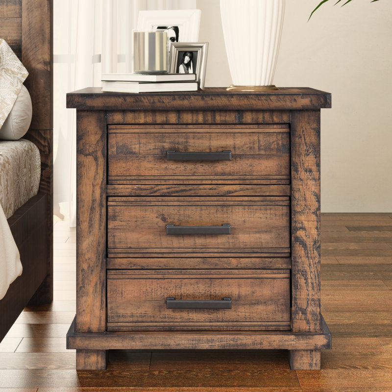 Table de chevet en bois récupéré de style rétro avec trois tiroirs et poignées de tiroir rétro style rustique Allure