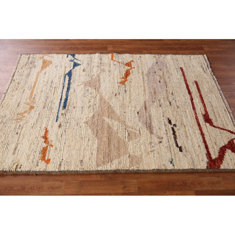Tapis oriental marocain en laine fait à la main 4 x 6