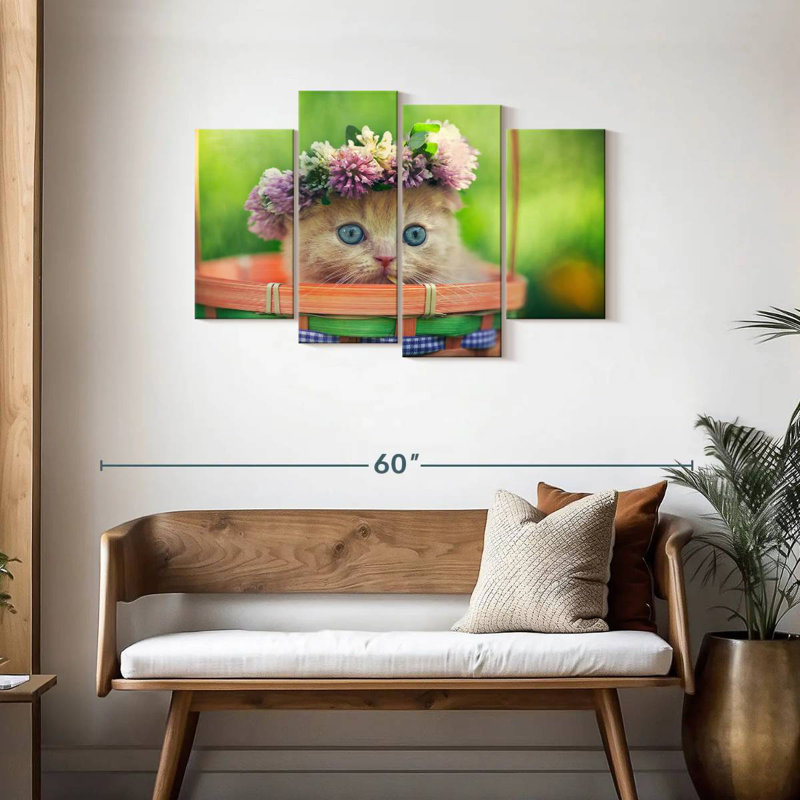 Brampt Garland Cat, 27" H x 43" W