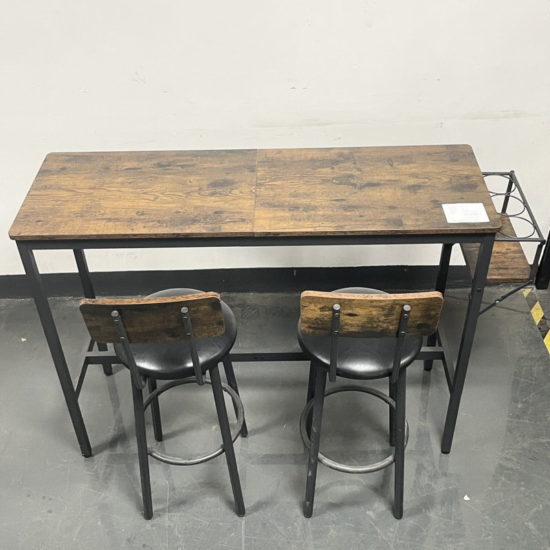 Ensemble de table et tabourets de bar brun rustique, recouverts de cuir et de similicuir, avec dossier, idéal pour les petits espaces. Solution peu encombrante pour les petits espaces. Convient aux espaces de divertissement compacts.