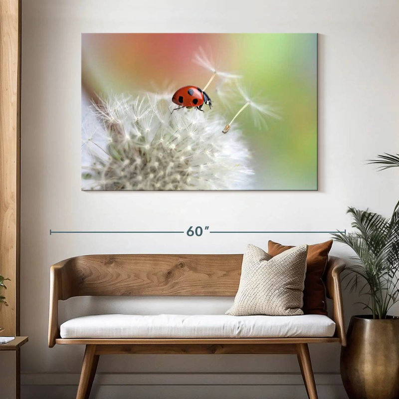 Harnek coccinelle sur pissenlit, H 32 po x l 48 po