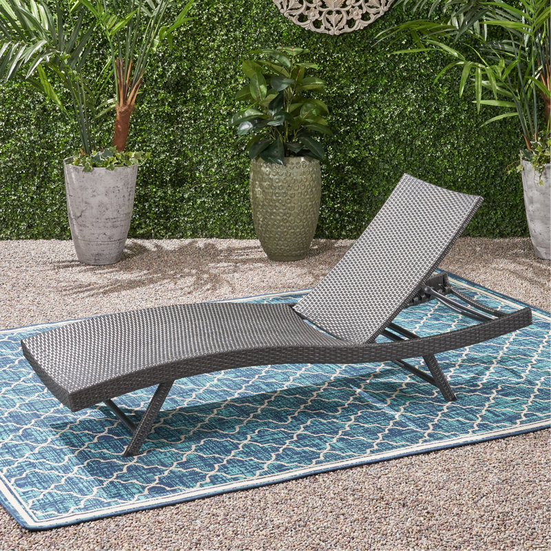Chaise longue en osier PE, Gris