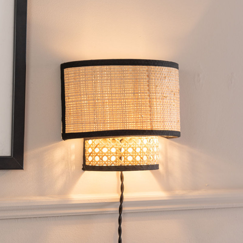 Alisiya Plug-in Flush Mounted Sconce, Yes