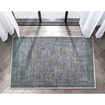  Tapis persan oriental bleu Asha Juliette