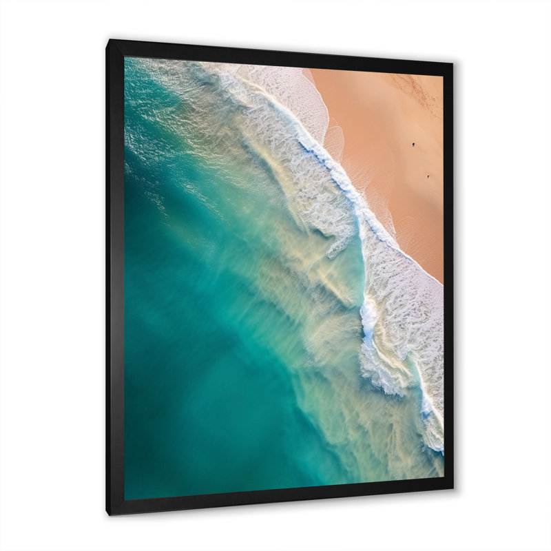 Vue aérienne d'une vague tropicale turquoise sur une toile, H 32 po x l 24 po x P 1 po, Cadre simple noir