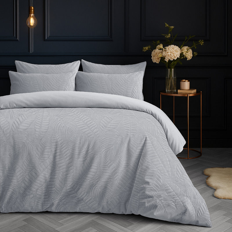 Velvet Embossed Leaf Pattern Savannah Duvet Set, Super King Duvet Cover + 2 Pillowcases, Grey