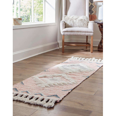 Alenah Wool Southwestern Indoor Rug
