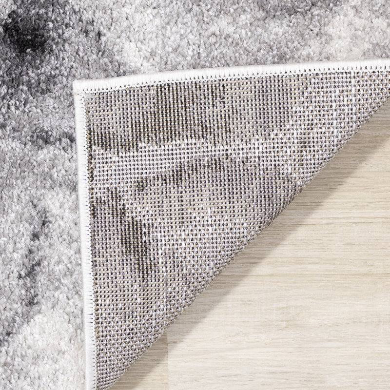Katrein White Botanical Polypropylene Stain Resistant Living Room Carpet, Rectangle 5'3" x 7'7"