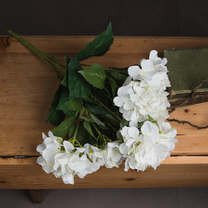 Arrangement, Cream, 30" H x 15" W x 15" D