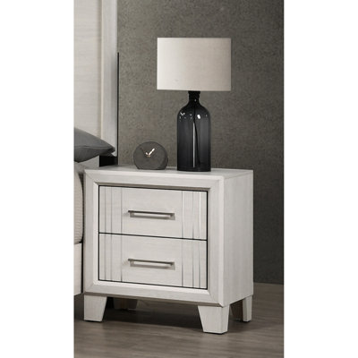 Table de chevet contemporaine à deux tiroirs en beige avec des lignes épurées et un dessus lisse, idéale pour les meubles de décoration de chambre à coucher