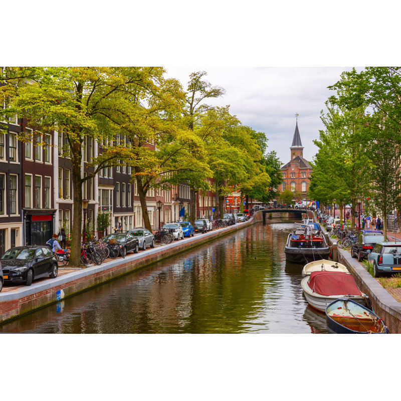 Canaux et maisons à Amsterdam par Kavalenkavavolha, H 24 po x l 36 po