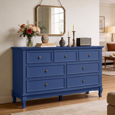 7 Drawer Dresser With Solid Wood Legs