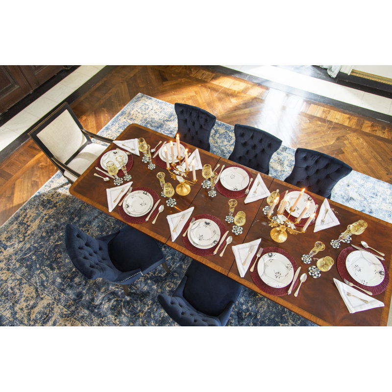 Essential Dining Table