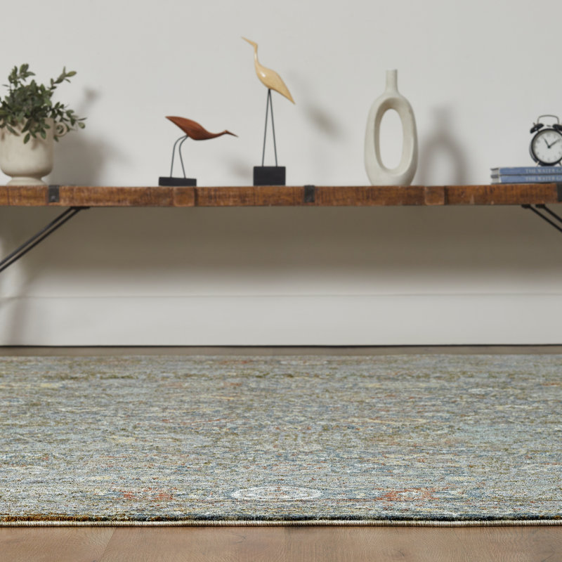 Tapis bleu à motif floral en cachemire Wallburg, Rectangle 8 pi 6 po x 11 pi 6 po