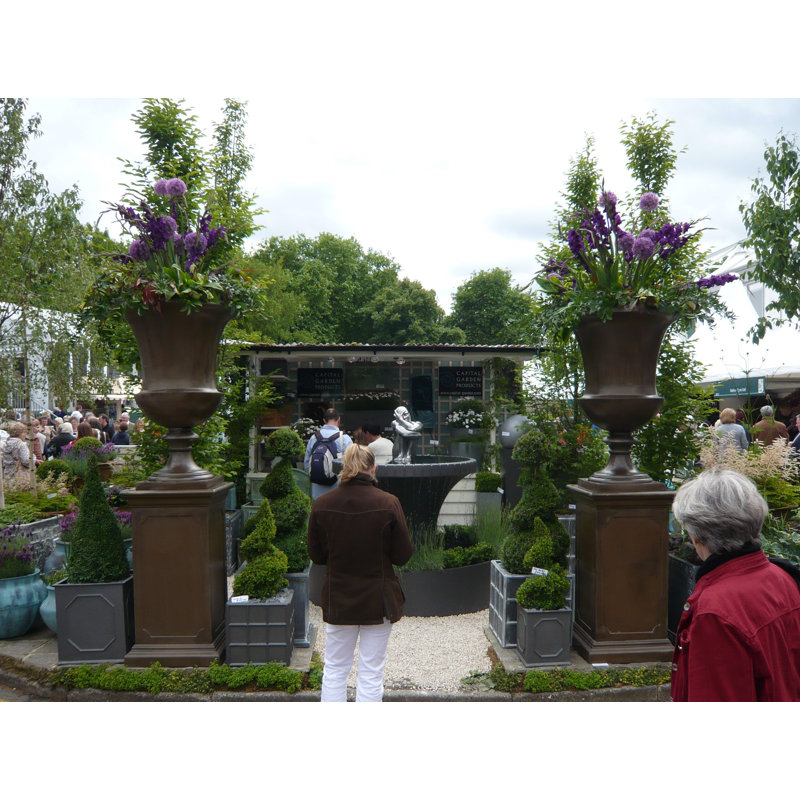 Cranon Plant Stand
