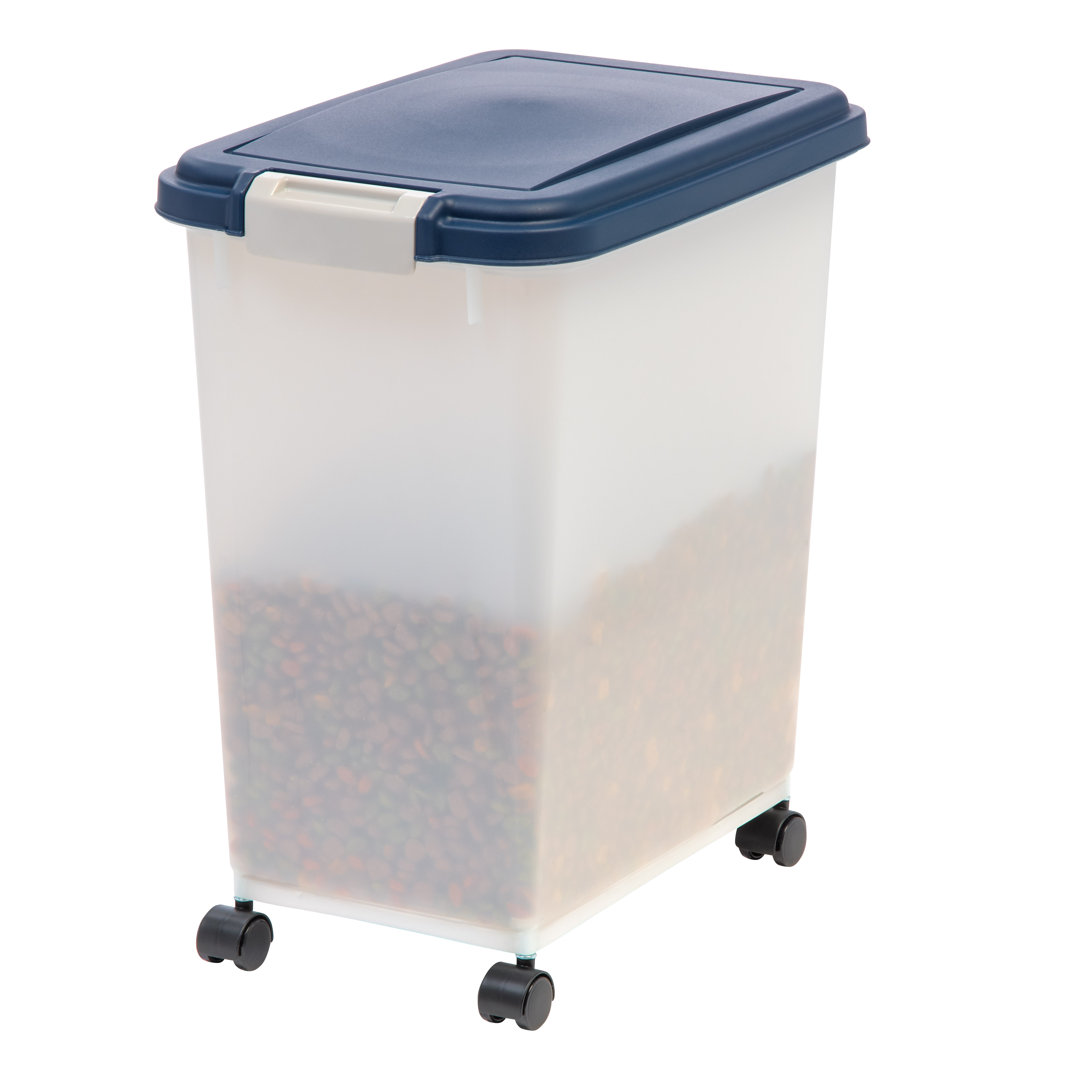  Airtight 33 Qt Food Storage Container IRIS USA, Inc. 