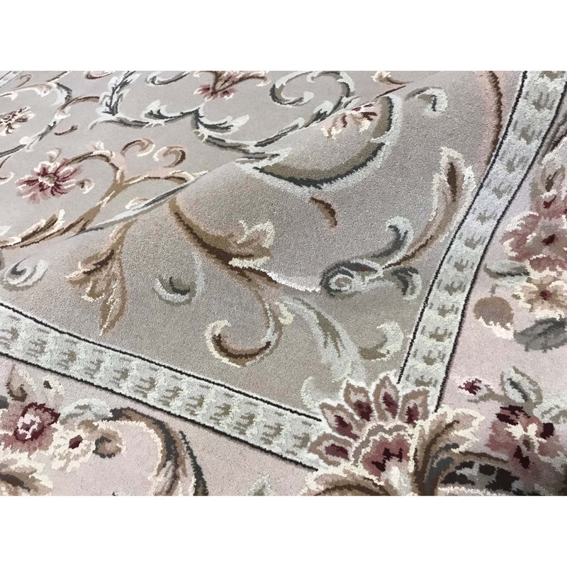 Hand-Knotted High-Quality Beige Area Rug