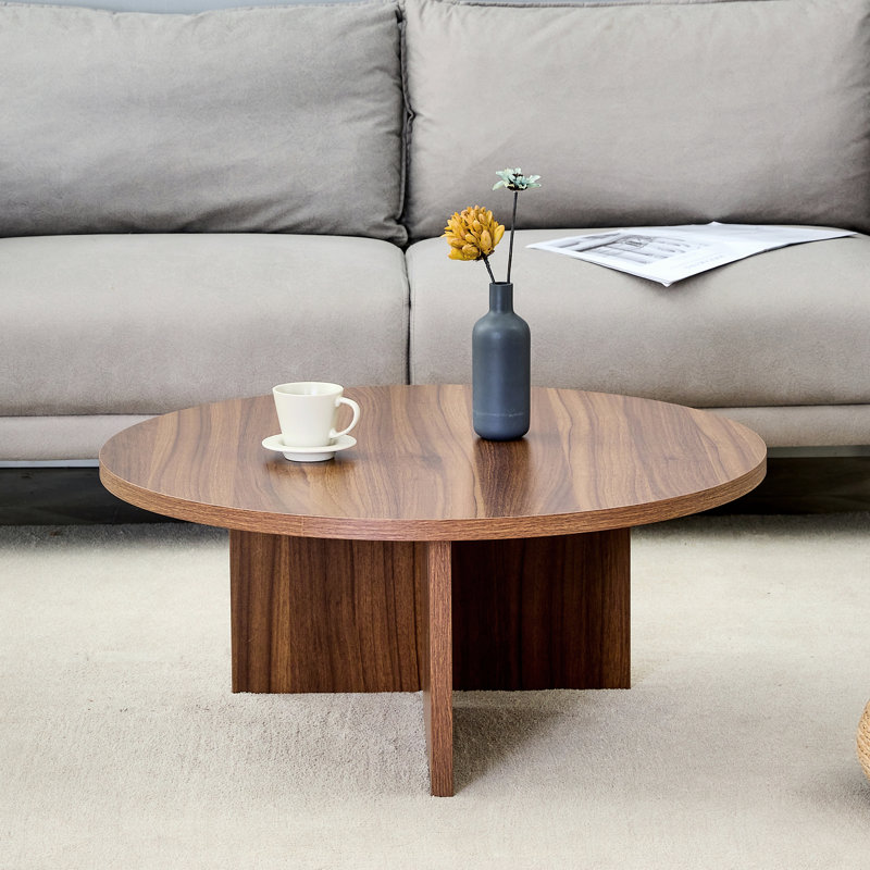Table basse Adonia contemporaine avec finition noyer, 31,5 po x 31,5 po x 13,76 po, convenant aux cadres ronds en noyer, 31,5 x 31,5 x 13,76, ressemble