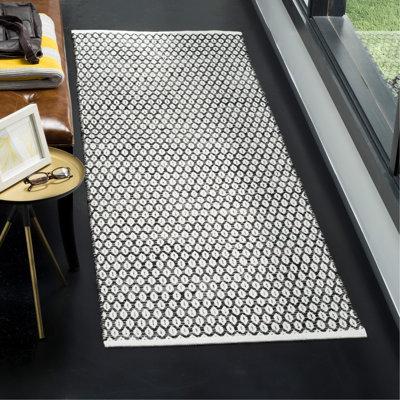 Modena Handwoven Cotton Geometric Area Rug 