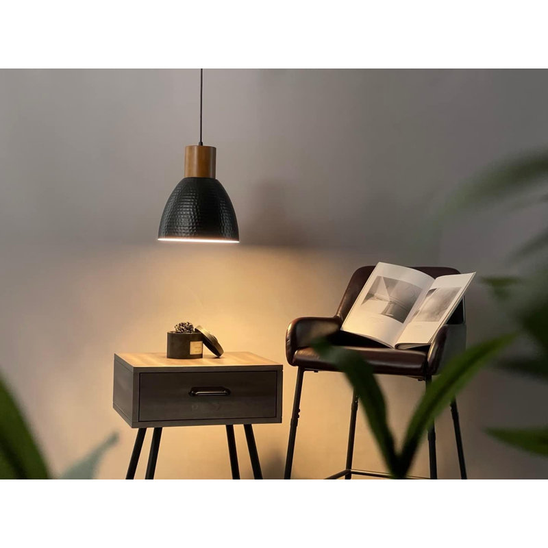 3 hammer patterned pendant lights