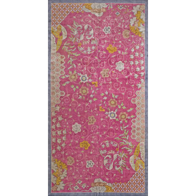 Hand Knotted Wool Area Rug in Pink