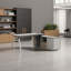 Ensemble de bureau et de chaise gris clair