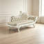 Chaise longue de luxe capitonnée et ornée de boutons sculptés de 86 pouces