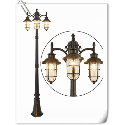 Lampadaire à triple tête avec prise, lampadaire d'extérieur de style nautique, lampadaire d'extérieur IP65 avec verre transparent ensemencé, lampadaire d'extérieur noir mat pour la rue, le jardin, l'allée