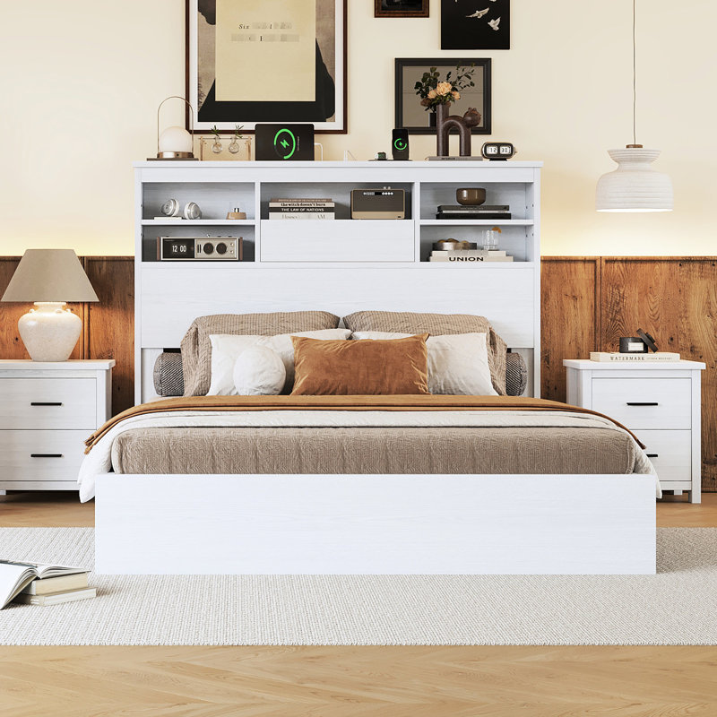 Grand lit rétro avec compartiments de rangement pour tête de lit et prise de charge, plateforme moderne blanche, Blanc