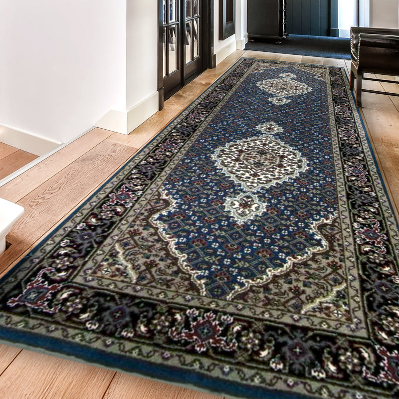 Hand Woven Oriental Area Rug