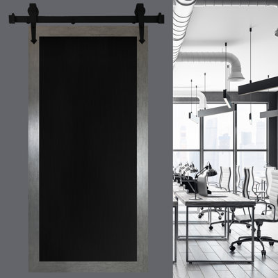 Tableau noir mural patiné