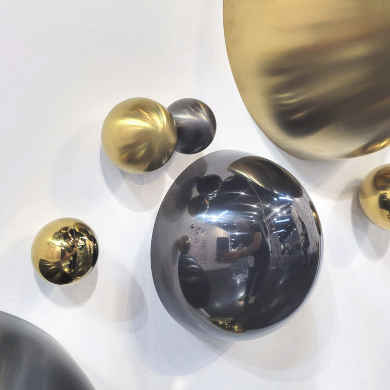 Orb Wall Play Mica Gloss, Gloss Black