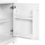 Meuble-lavabo élégant avec lavabo offrant beaucoup de rangement et un design moderne