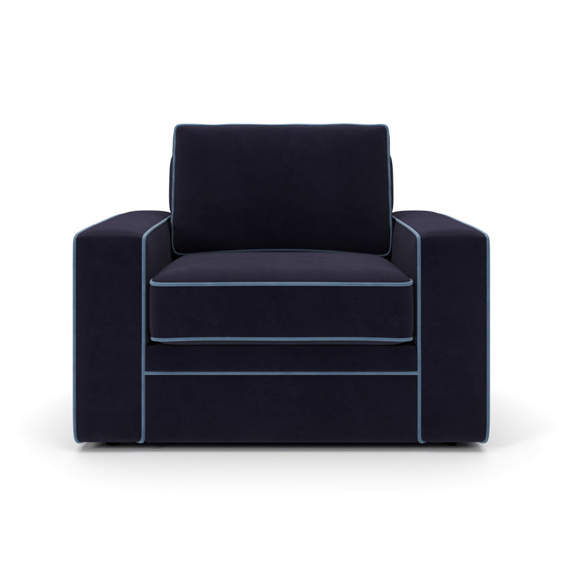Miranda Upholstered Accent Chair, Marquis minuit avec passepoil en velours bleu