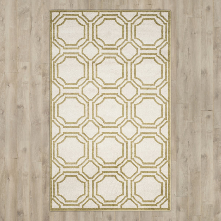 Solander Geometric Hand Woven Indoor / Outdoor Area Rug